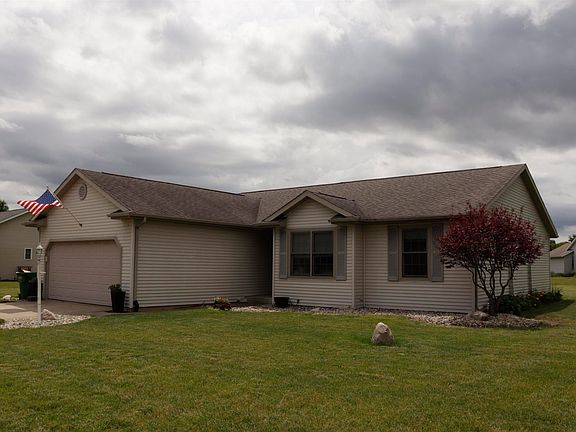 2nd image of 58023 Prairie Ridge Rd
