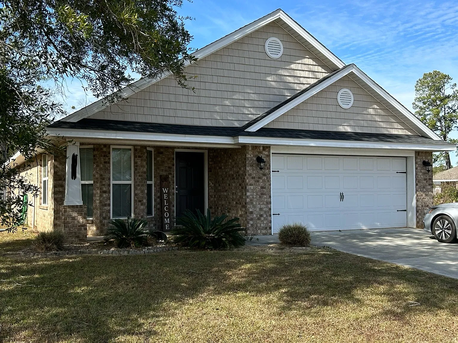 3 bed, 1668 sqft, $2,295 — Photo 1