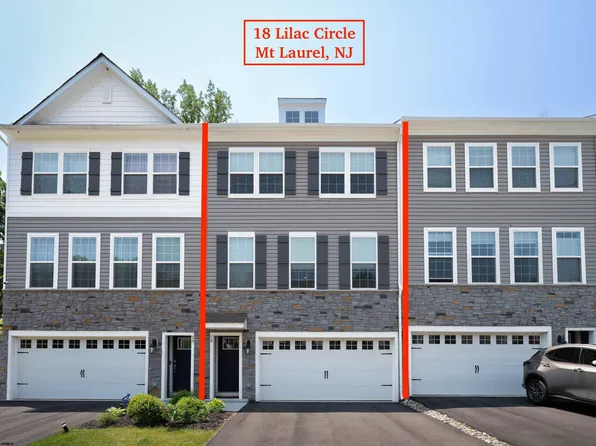 18 Lilac Cir, Mount Laurel, NJ 08054