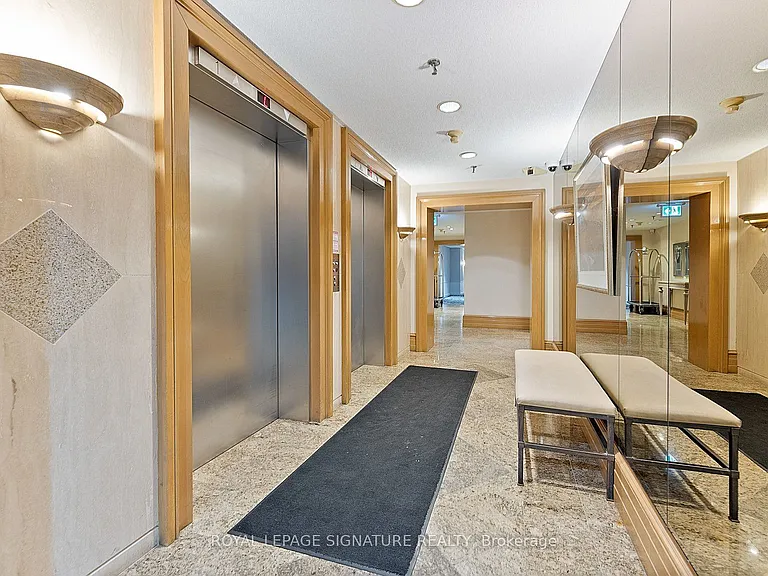 5 Kenneth Ave #205 — Photo 18