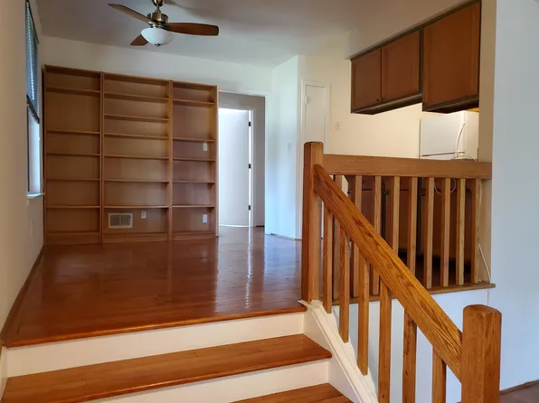 336 Sea Isle Ky, Secaucus, NJ 07094