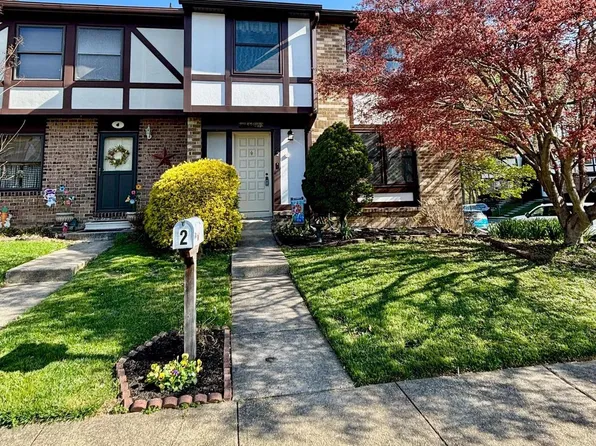 2 Romanoff Ct, Baltimore, MD 21234