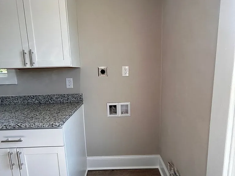 2031 Westover Ave SW — Photo 15