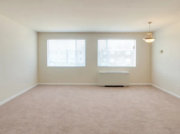 Park Shirlington Apartments