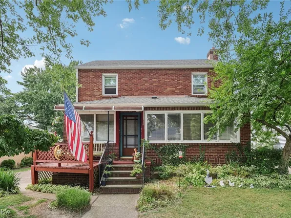 625 Eagle St, Fairport Harbor, OH 44077