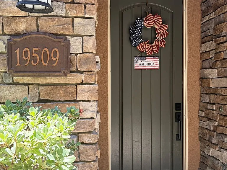 19509 Opal Ln — Photo 16