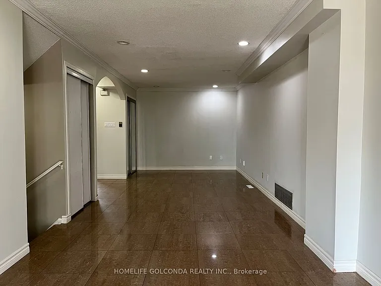 85 Penmarric Pl — Photo 4