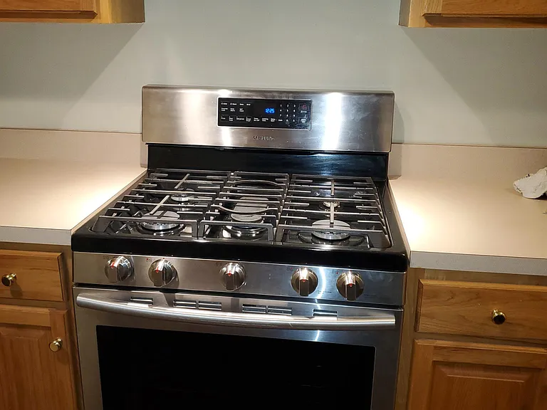215 N Hulett Ave — Photo 6