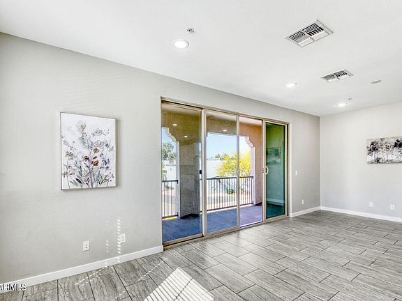 5th image of 155 N LAKEVIEW Boulevard #243