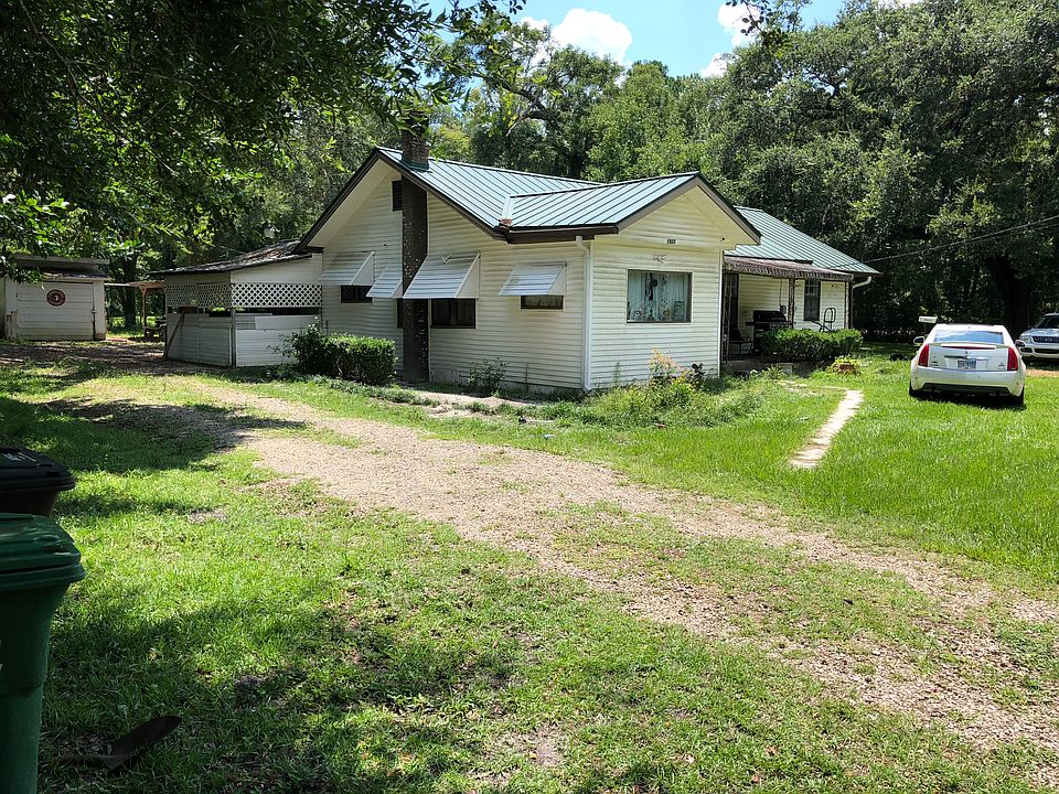 1st image of 1921 Summerhaven Dr