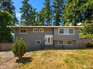 20101 95th Pl NE, Bothell, WA 98011