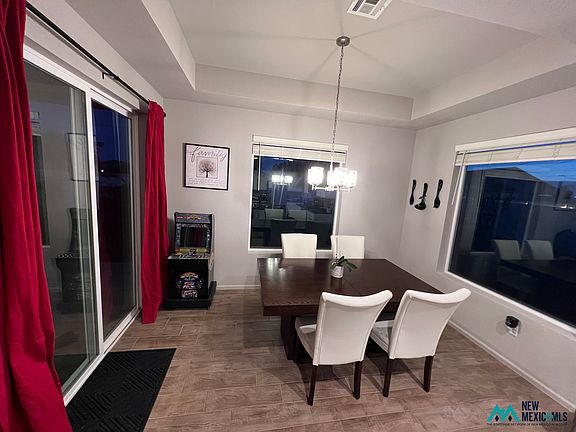 4th image of 2513 Briscoe Ave