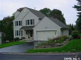 107 Turquoise Trl, Syracuse, NY 13219