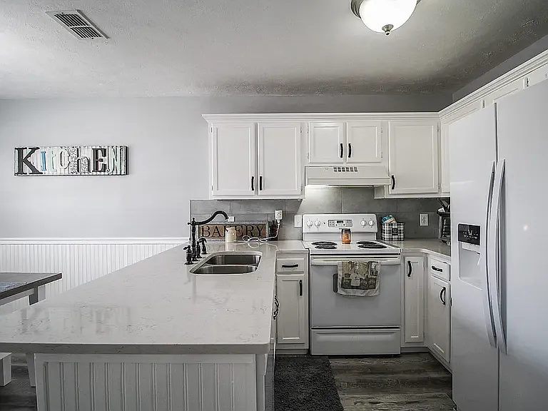 408 Ty Cobb Cv — Photo 8