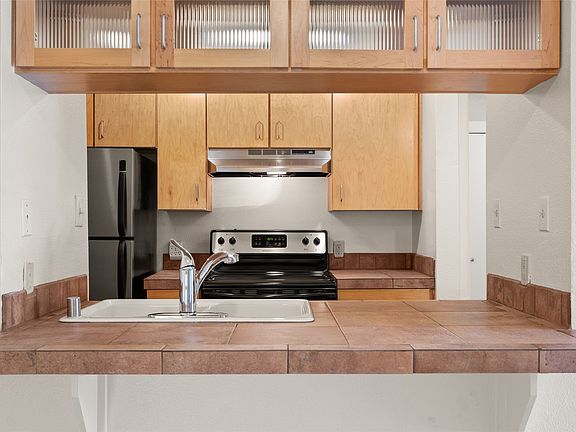 5th image of 941 Calle Mejia APT 322