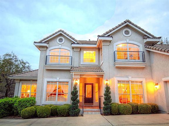 4th image of 208 The Hills Dr