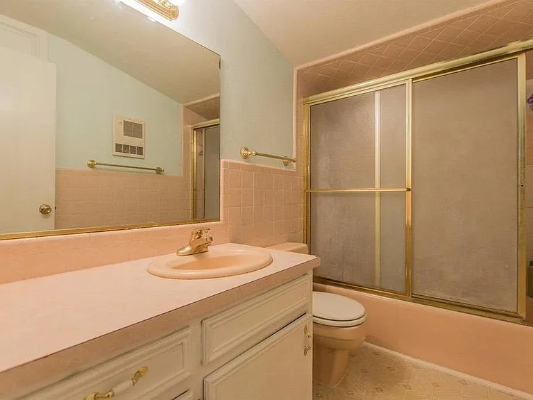 5432 32nd St — Photo 7