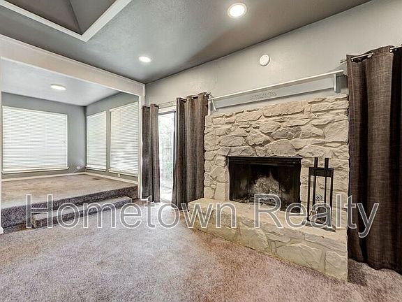 5th image of 3816 NW 125th St
