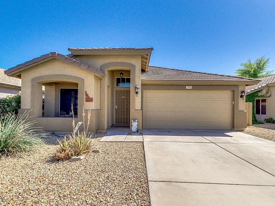 1st image of 725 E Cantebria Dr