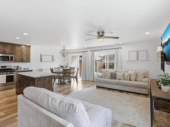 1619 S Columbus Ave, Medford, OR 97501