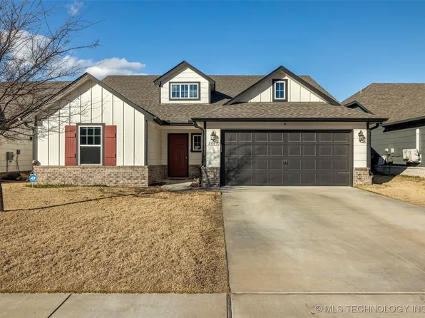 2008 E Union St, Broken Arrow, OK 74011