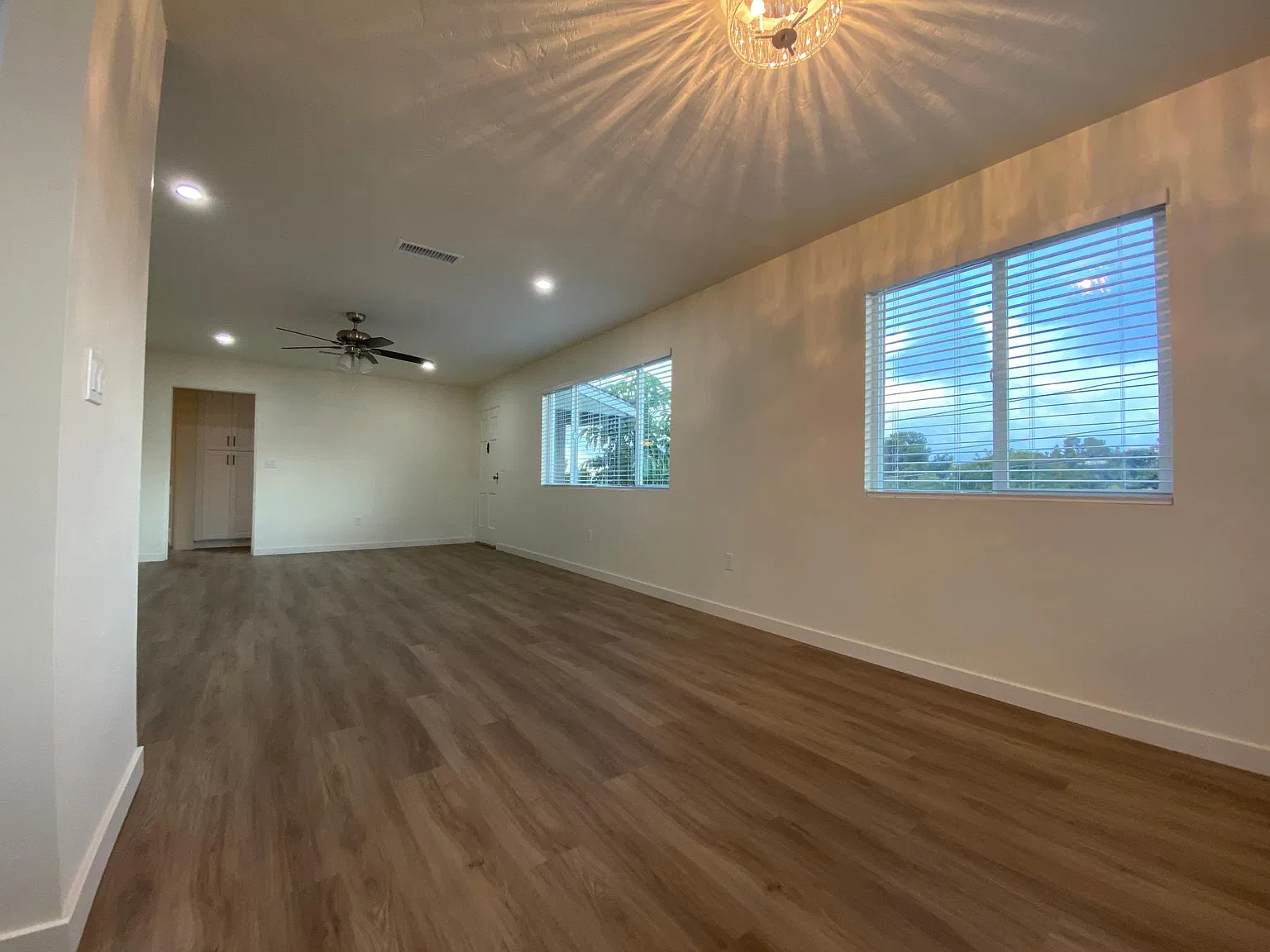 3 bed, 1550 sqft, $3,900 — Photo 3
