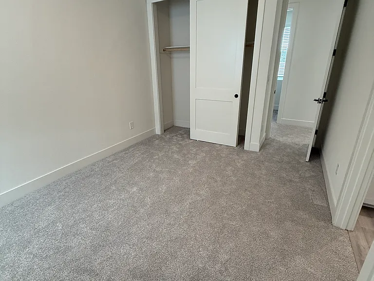 4410 Redstart Ln — Photo 11