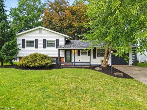 3863 Neville Dr, Kent, OH 44240