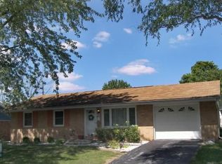 1928 Gayle Ln, Findlay, OH 45840