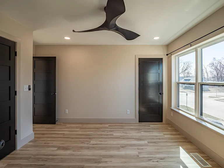 926 M St SW #B — Photo 8
