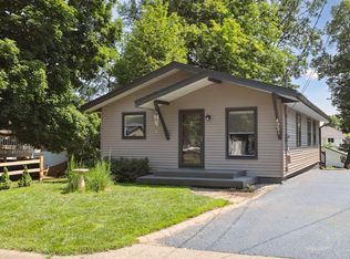 4921 Drummond Rd, Mound, MN 55364