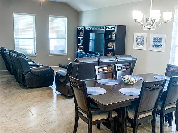 3rd image of 23818 San Barria Dr