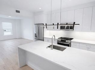 65 L St #403, Boston, MA 02127