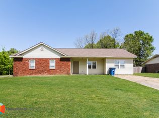 10018 Goodman Rd, Olive Branch, MS 38654