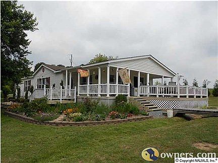 Rural home with acreage on Lookout Mountain in NE Alabama