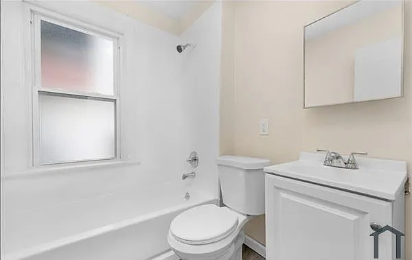 11918 Griffing Ave #B — Photo 10