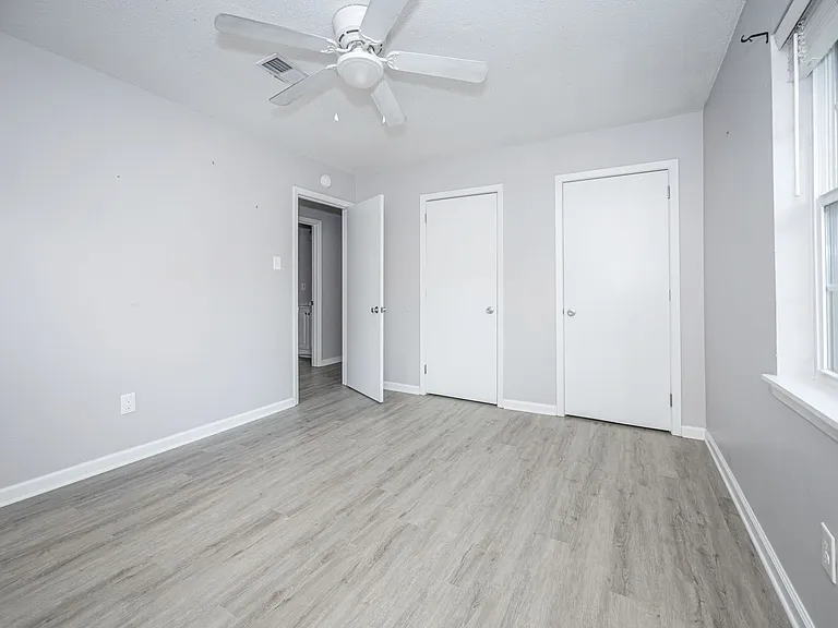 201 Audrey Cir — Photo 28