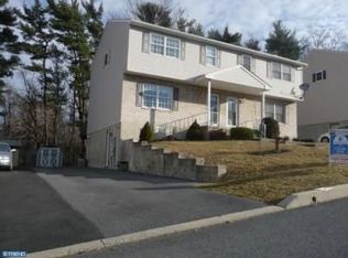 20 Quinter Ln, Temple, PA 19560