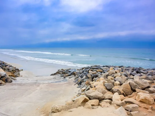 1128 Tait St APT A, Oceanside, CA 92054