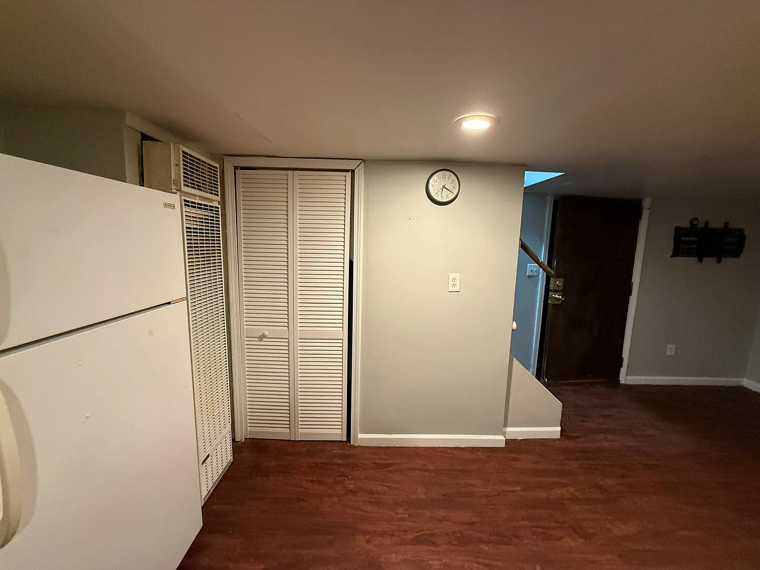 1 bed, 946 sqft, $900 — Photo 3