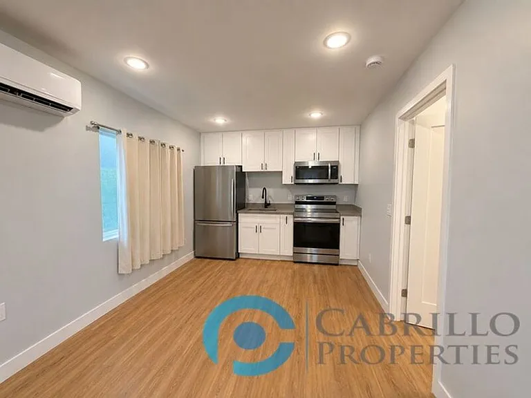 3079 Martin Ave #F — Photo 7