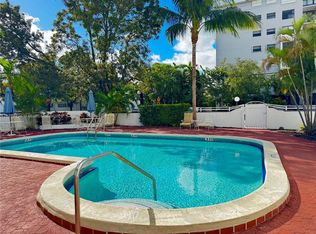 1075 93rd St APT 105, Bay Harbor Islands, FL 33154