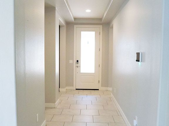 5th image of 18836 W Windsor Blvd