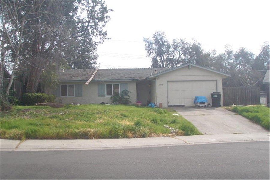 1st image of 9252 Castlemont Cir