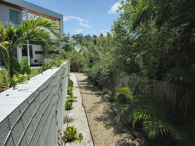 Roberts Bay Ln — Photo 70