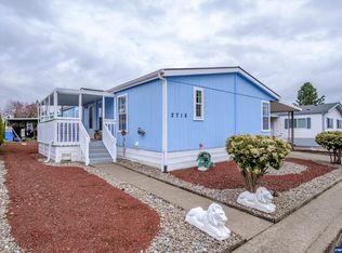 2718 Oakland Loop SE, Salem, OR 97317