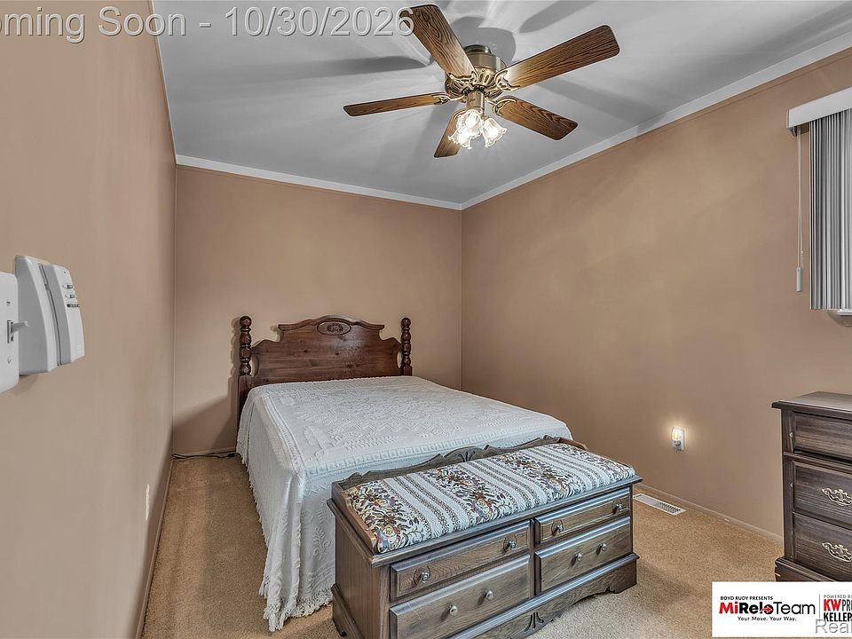 21515 Broadway St, photo 15