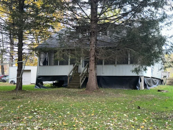 311 Bass Ln, Laceyville, PA 18623