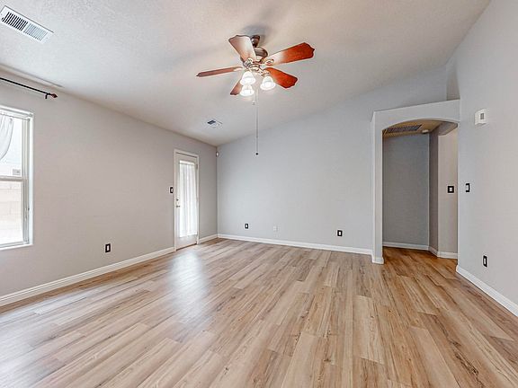5th image of 10809 Monterey Pier Dr NW