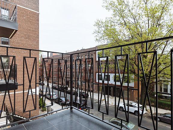 2nd image of 239 Hawthorne St #3